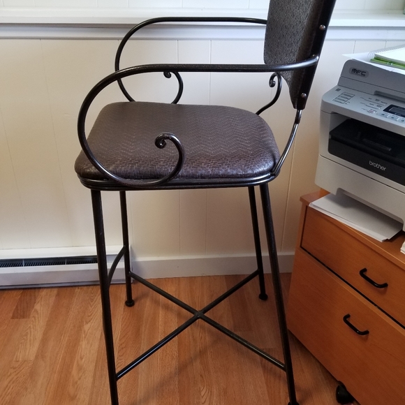 Pier 1 Other 4 Wrought Iron Bar Stools Poshmark